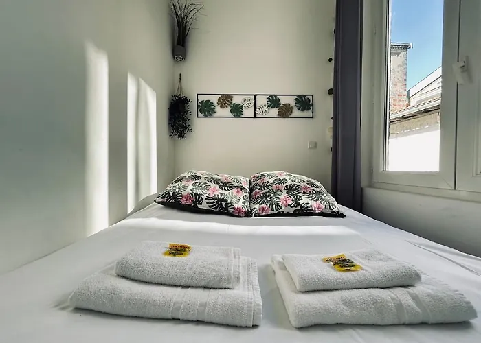 Апартаменты Chavalliaud 4 Mignon Proche Centre Реймс